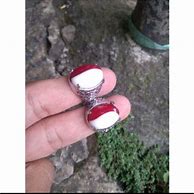 Batu Cincin Merah Putih